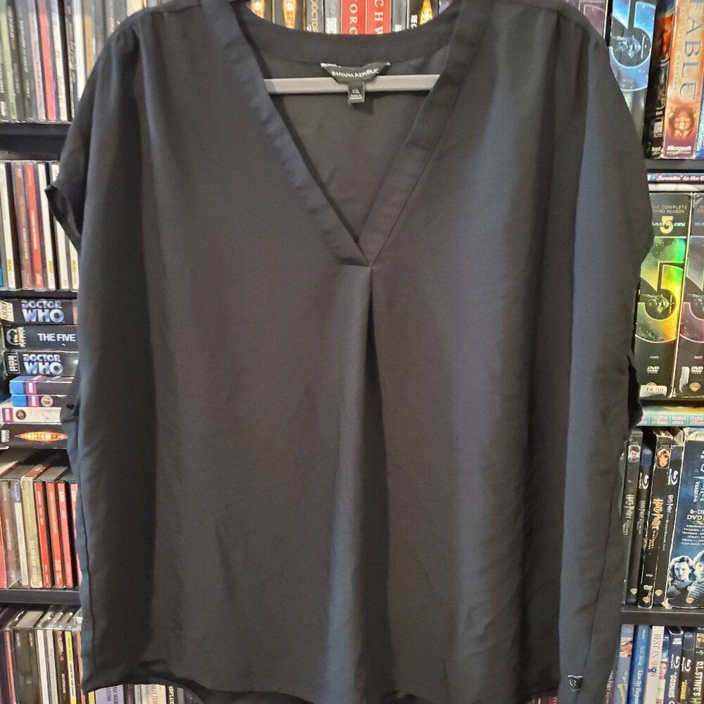 Banana Republic Black Sleeveless Blouse Sheer Plus 2X
